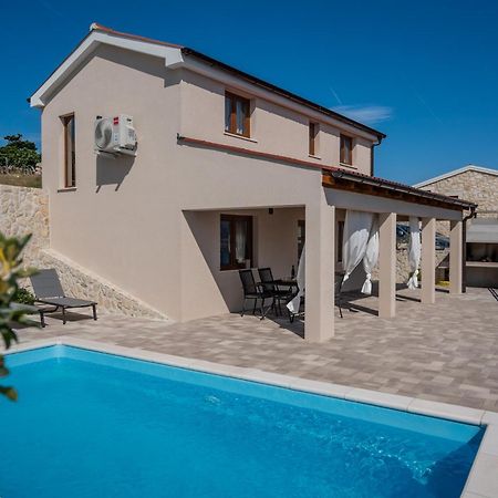 Villa Kamia With Private Heated Pool And Electric Vehicle Adapter Zubovići Екстериор снимка