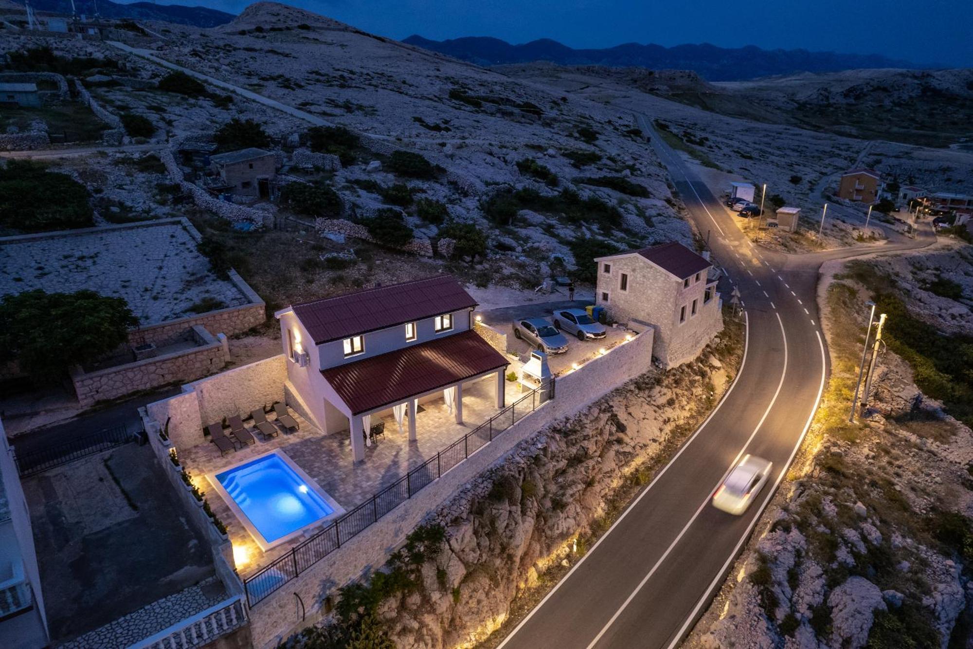 Villa Kamia With Private Heated Pool And Electric Vehicle Adapter Zubovići Екстериор снимка