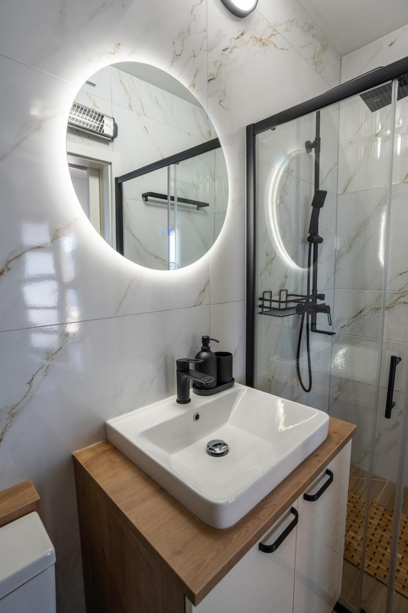 Villa Kamia With Private Heated Pool And Electric Vehicle Adapter Zubovići Екстериор снимка