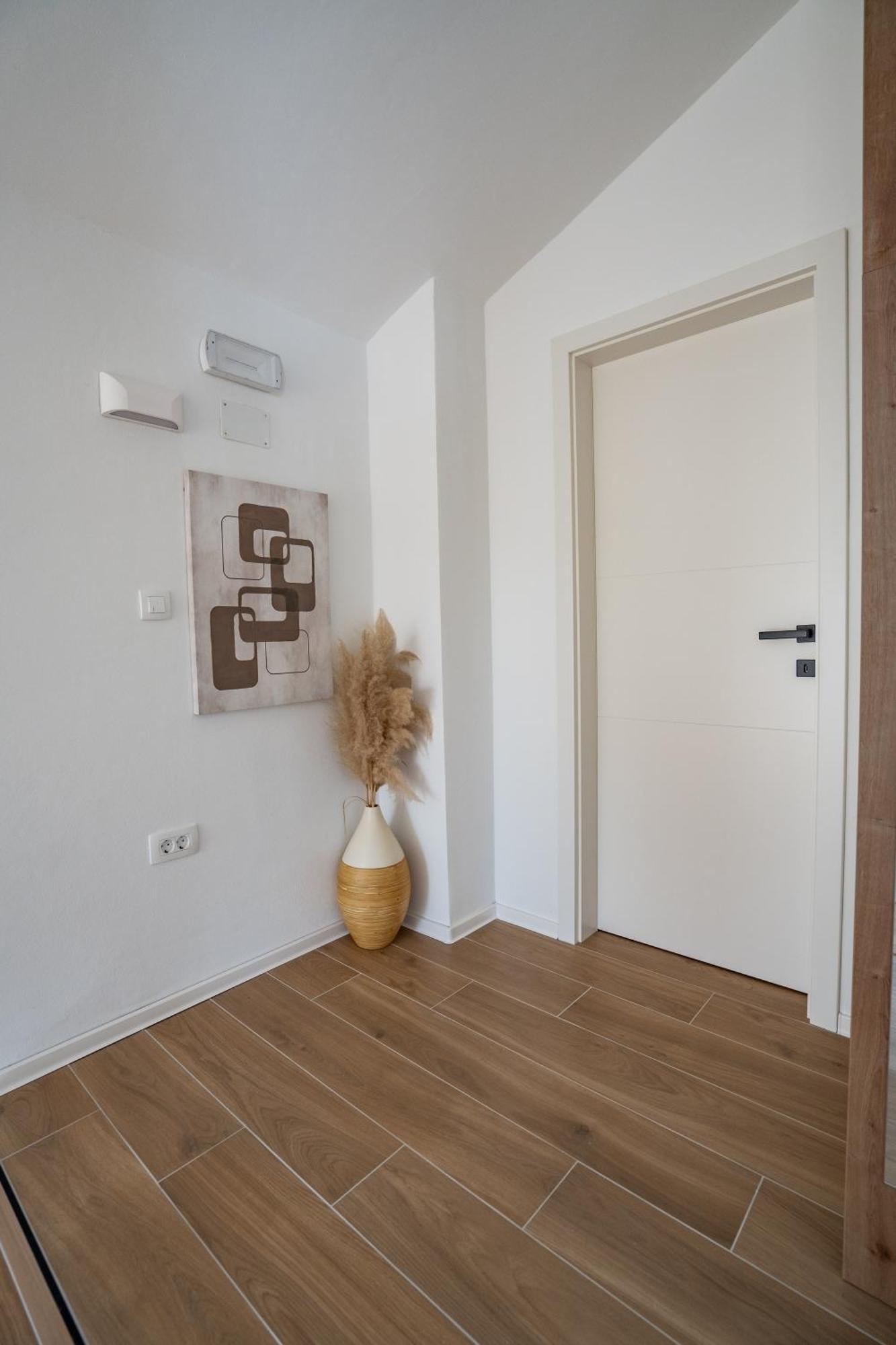Villa Kamia With Private Heated Pool And Electric Vehicle Adapter Zubovići Екстериор снимка