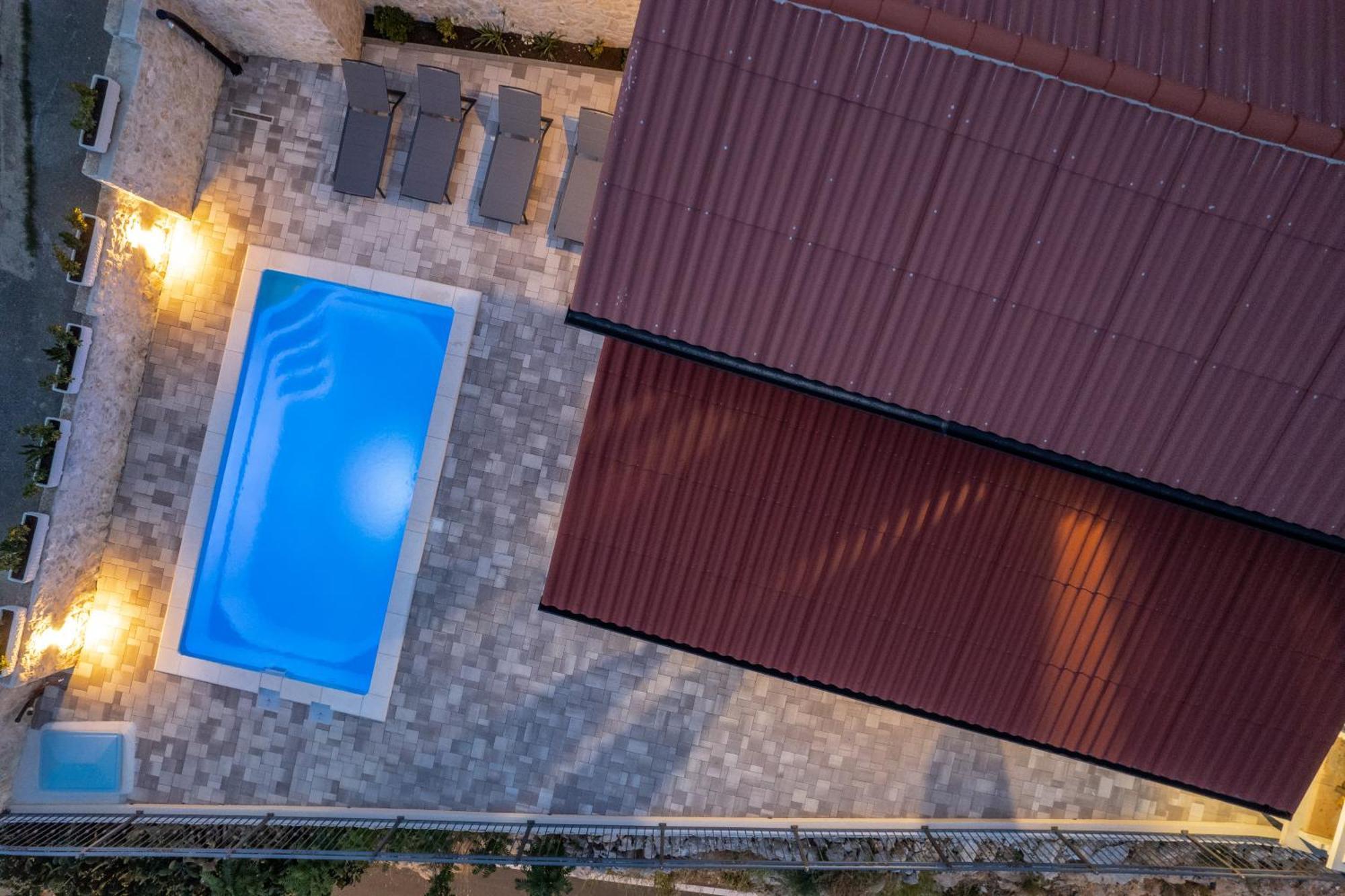 Villa Kamia With Private Heated Pool And Electric Vehicle Adapter Zubovići Екстериор снимка