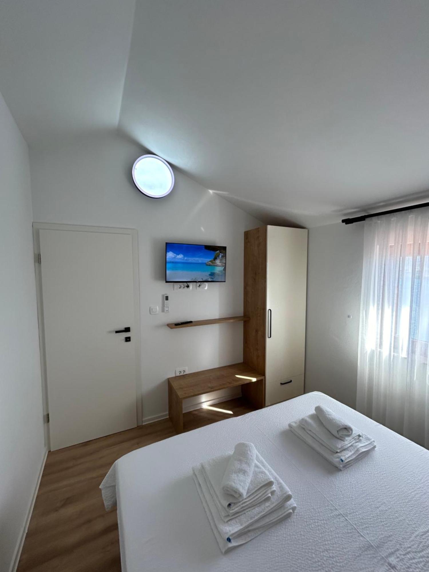 Villa Kamia With Private Heated Pool And Electric Vehicle Adapter Zubovići Екстериор снимка